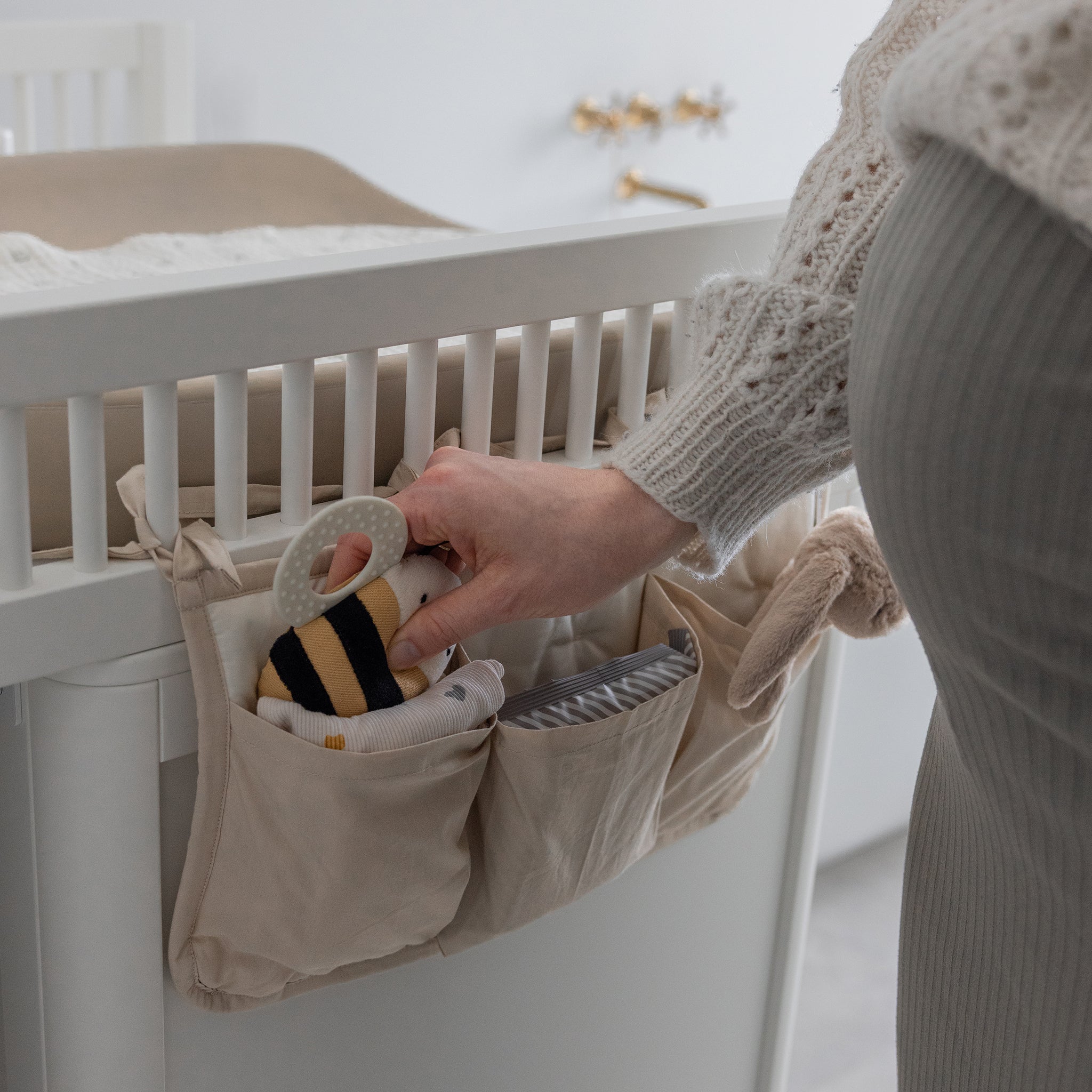 801130011-1.jpg
