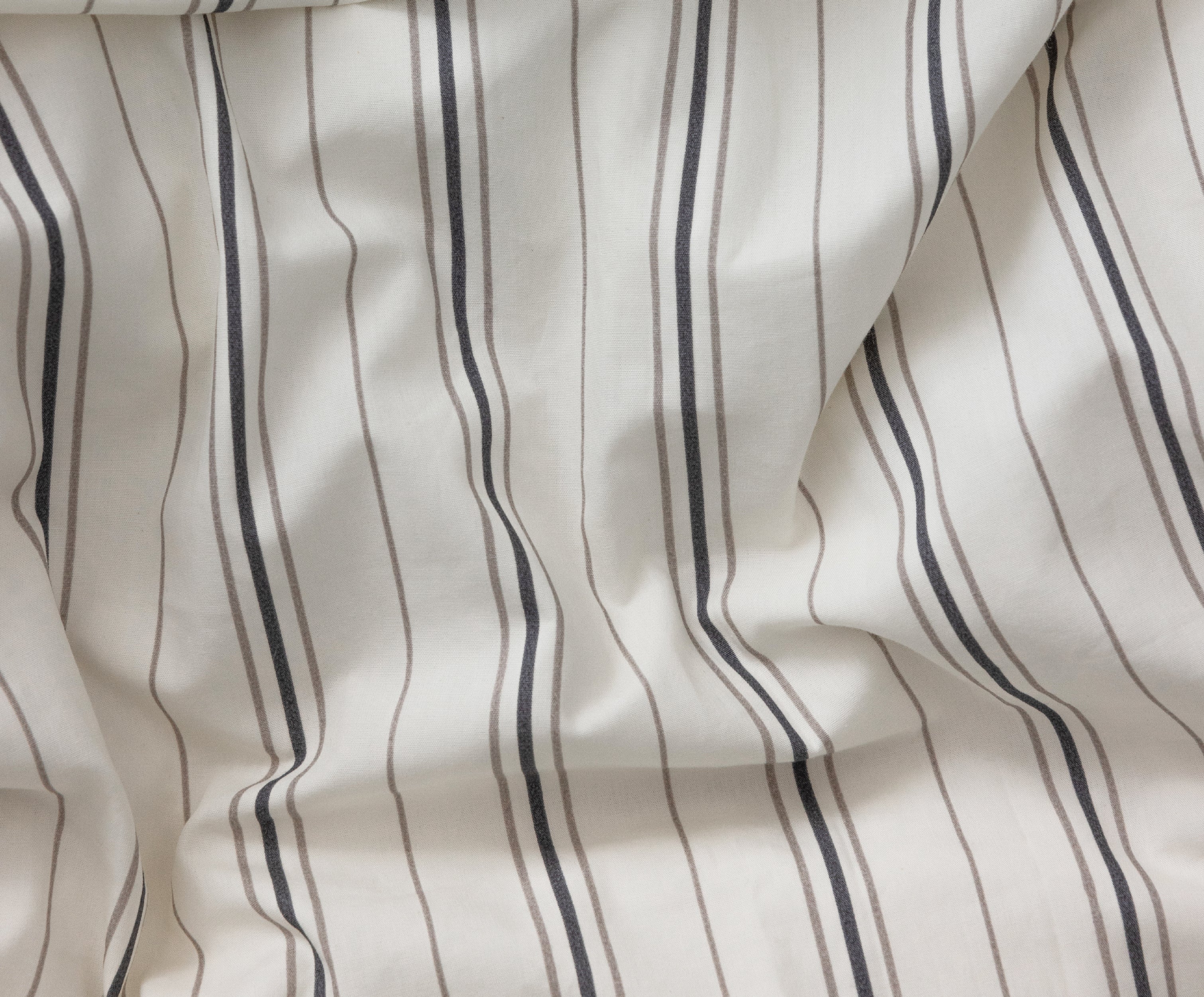 Bild von Waschen Sie den Bezug vor Gebrauch